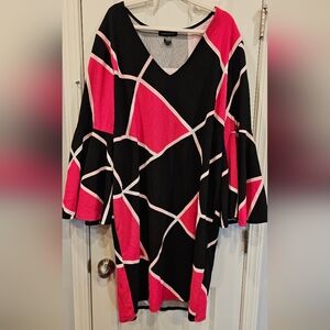 130 - Chic Geometric Pink and Black Dress